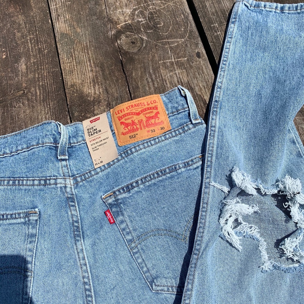 ♥︎ Levi’s 512 Slim Taper 33”x30” NWT